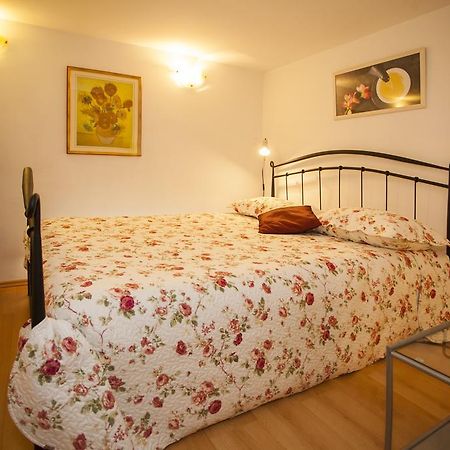 Kamenita Apartment スプリト エクステリア 写真