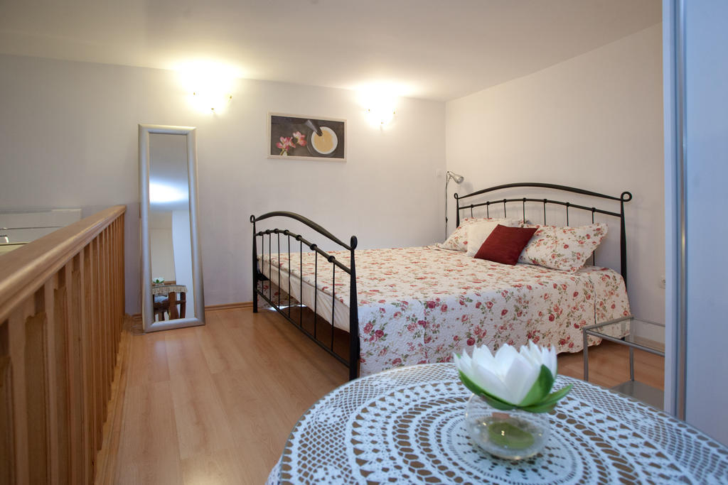 Kamenita Apartment スプリト 部屋 写真
